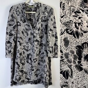 Loco Lindo Black White Floral Tunic Top Medium Made in California Boho Artsy